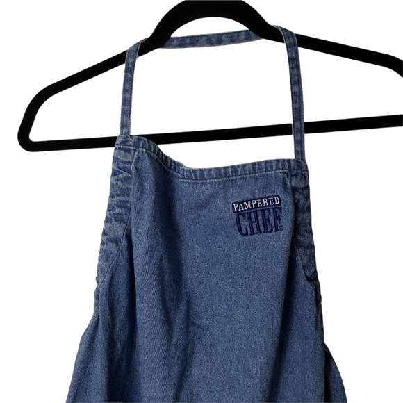 Pampered Chef Denim Embroidered Logo Apron - Picture 2 of 8